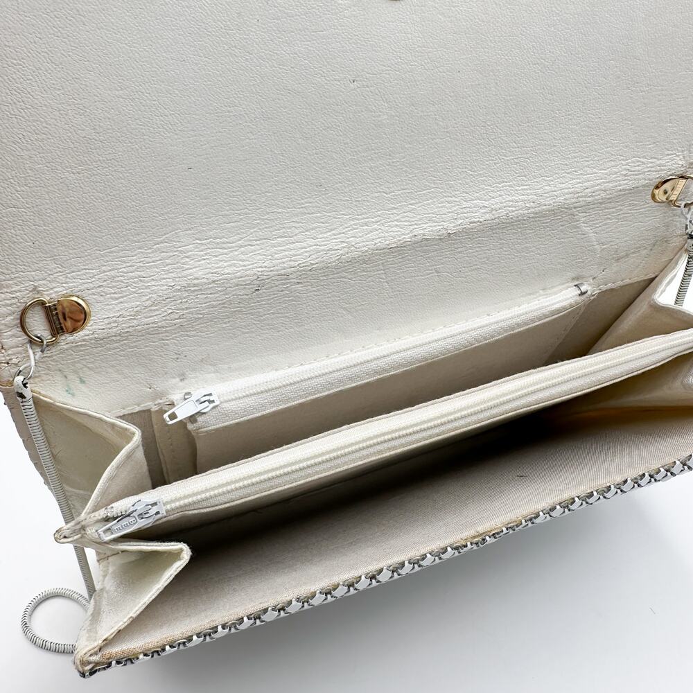 Vintage 60s-70s White Metal Mesh Evening Clutch Crossbody Purse Italian - Picture 7 of 13